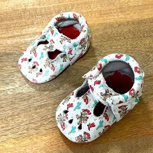 Disney Baby, Freshly Picked Jessie and Bullseye Mary Jane Moccasins